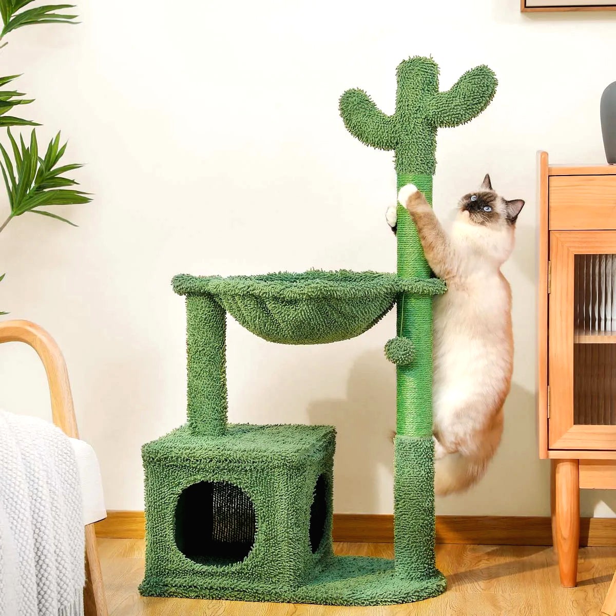 Cat play tower